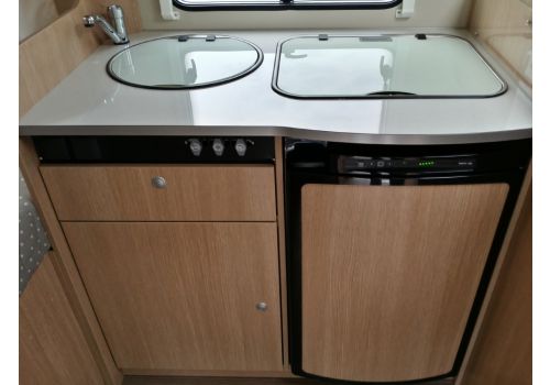 Autocaravana Perfilada SUNLIGHT T-63 modelo 2016 de Ocasión