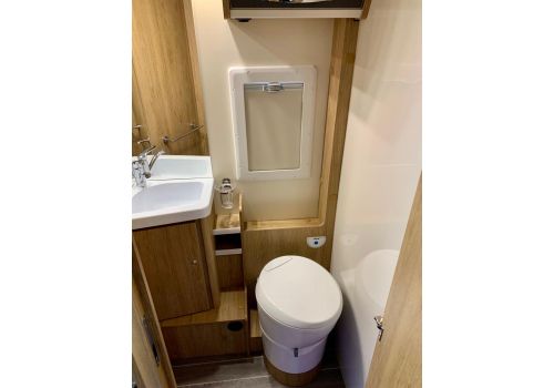 Autocaravana Integral ROLLER TEAM Zefiro 267 INT de Ocasión