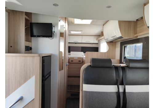 Autocaravana Perfilada SUNLIGHT T 67 S de Ocasión
