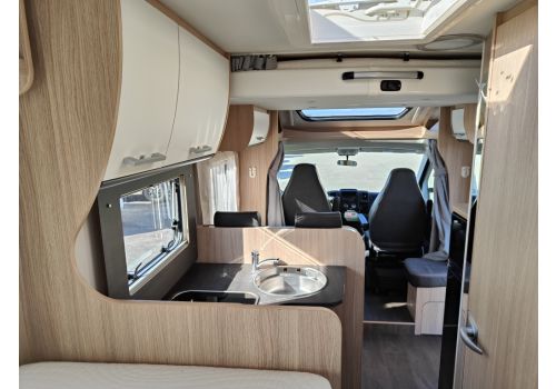 Autocaravana Perfilada SUNLIGHT T 67 S de Ocasión