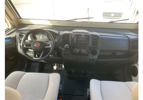 Autocaravana Integral ROLLER TEAM Zefiro 265 INT de Ocasión