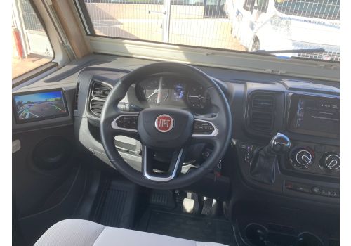 Autocaravana Integral ROLLER TEAM Zefiro 265 INT de Ocasión