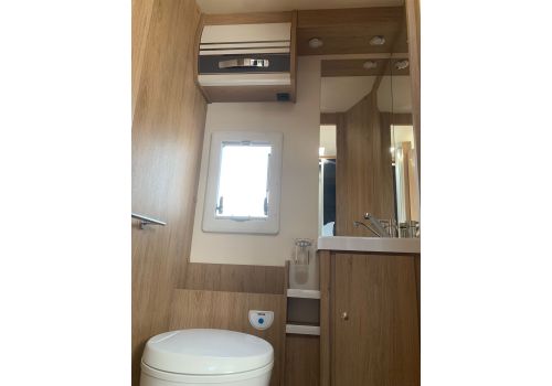 Autocaravana Integral ROLLER TEAM Zefiro 265 INT de Ocasión