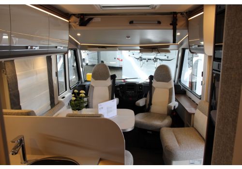 Autocaravana Integral DETHLEFFS Trend I 7057 DBM modelo 2019 Nueva en Venta