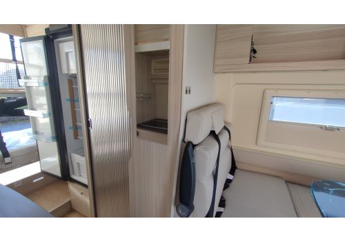 Furgoneta Cámper DREAMER Camper Five Fun de Ocasión