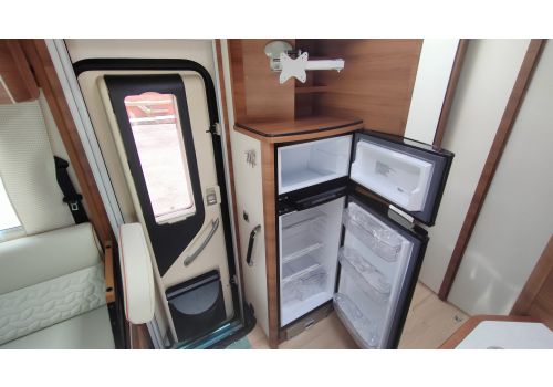 Autocaravana Perfilada RAPIDO 696F Modelo 2023 de Ocasión