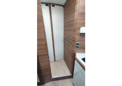 Autocaravana Perfilada RAPIDO 696F Modelo 2023 de Ocasión