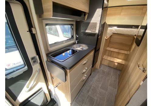 Autocaravana Perfilada ITINEO PJ700 Modelo 2023 de Ocasión