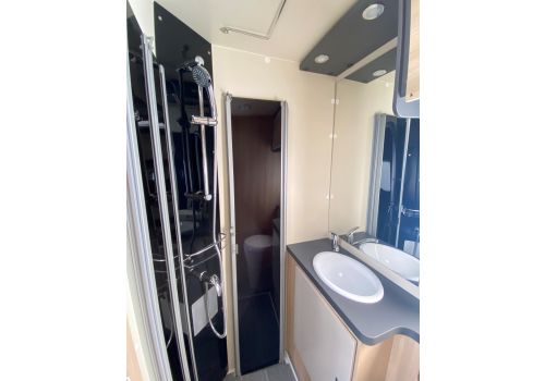 Autocaravana Perfilada ITINEO PJ700 Modelo 2023 de Ocasión