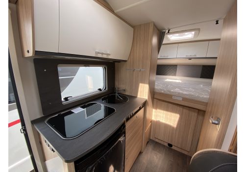 Autocaravana Capuchina SUNLIGHT A60 Nueva en Venta