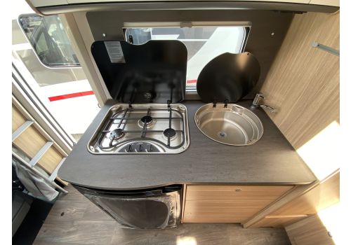 Autocaravana Capuchina SUNLIGHT A60 Nueva en Venta