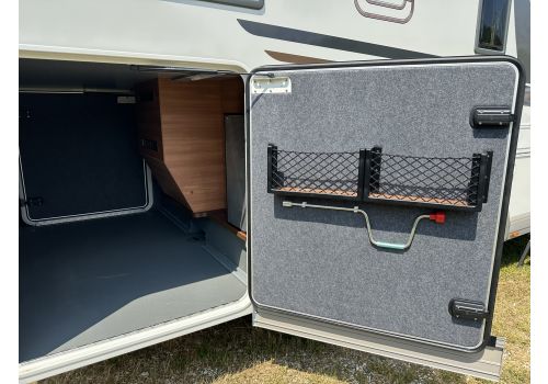 Autocaravana Integral CARTHAGO Chic C-Line 6.2 XL QB de Ocasión
