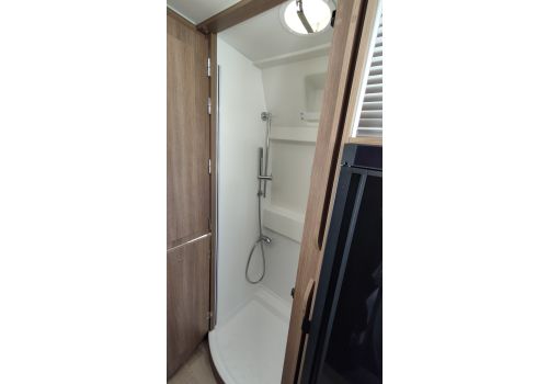 Furgoneta Cámper DREAMER D55 Limited Select Modelo 2023 de Ocasión