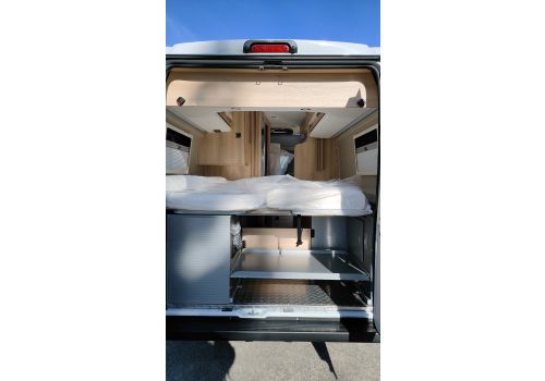 Furgoneta Cámper DREAMER D68 Limited Select Modelo 2023 de Ocasión