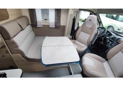 Autocaravana Perfilada RAPIDO C56 Modelo 2023 de Ocasión