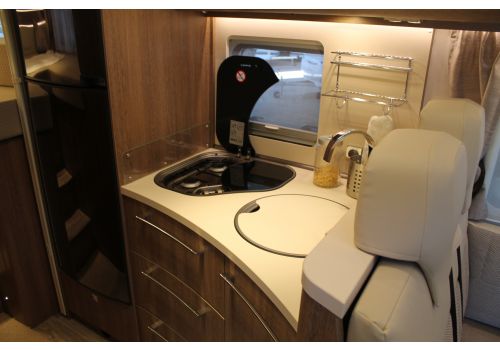 Autocaravana Perfilada DETHLEFFS Esprit T 6810-2 modelo 2019 de Ocasión