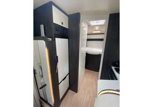 Autocaravana Integral BENIMAR Aristeo 696 de Ocasión
