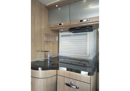 Autocaravana Integral HYMER B 575 de Ocasión