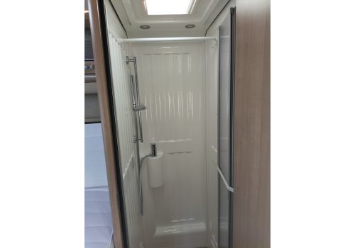 Autocaravana Integral HYMER B 575 de Ocasión