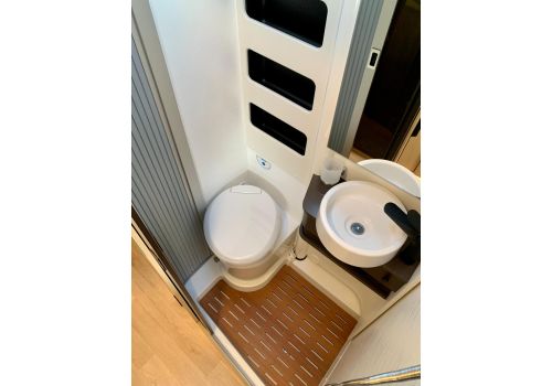 Furgoneta Cámper DREAMER D68+ Select Modelo 2024 de Ocasión