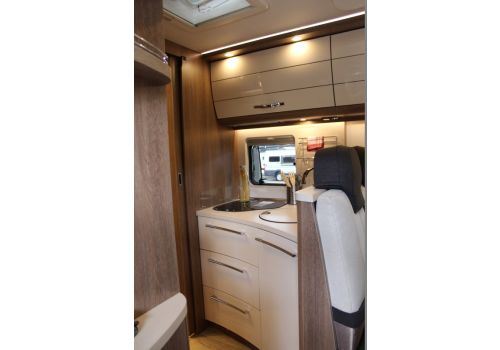 Autocaravana Perfilada DETHLEFFS Esprit T 7150-2 DBT modelo 2019 de Ocasión
