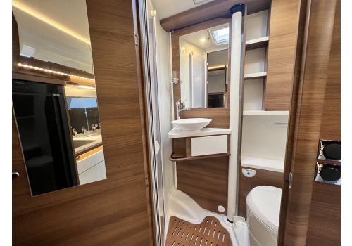 Autocaravana Integral RAPIDO 854F Modelo 2024 de Ocasión