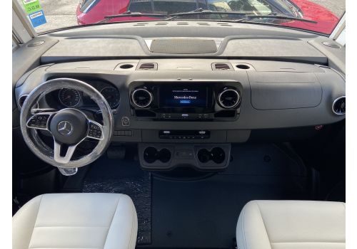 Autocaravana Integral RAPIDO M96 Alde Modelo 2024 de Ocasión