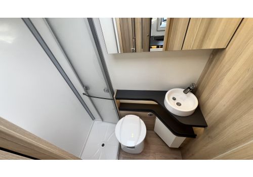 Autocaravana Integral ITINEO SB700 Modelo 2024 de Ocasión