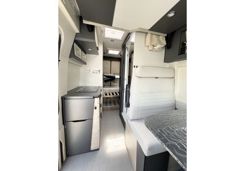 Furgoneta Cámper DREAMER CAMPER FIVE FUN + 2024 de Ocasión