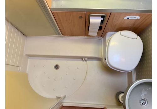 Autocaravana Capuchina BURSTNER Levanto de Ocasión