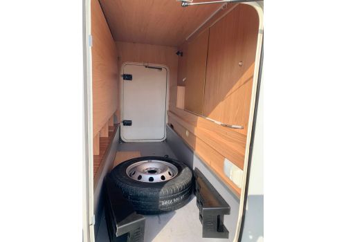 Autocaravana Capuchina BURSTNER Levanto de Ocasión