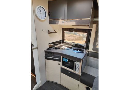 Autocaravana Perfilada CHALLENGER 180 Premium de Ocasión
