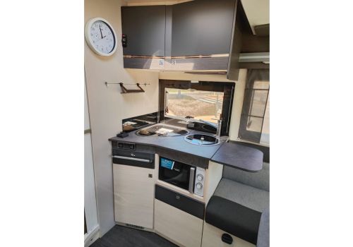 Autocaravana Perfilada CHALLENGER 180 Premium de Ocasión