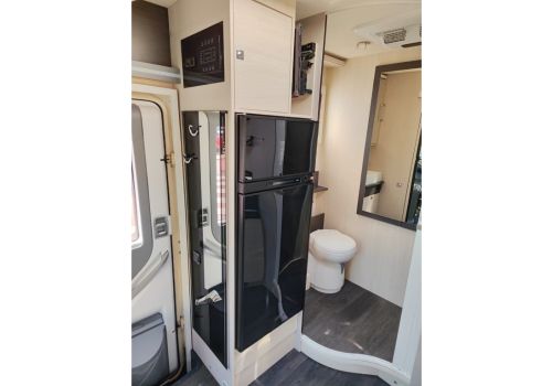 Autocaravana Perfilada CHALLENGER 180 Premium de Ocasión