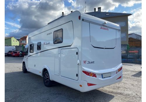 Autocaravana Perfilada DETHLEFFS Just T7052 DBM en Alquiler