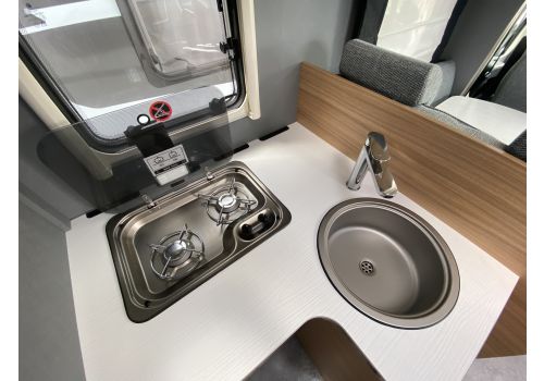Autocaravana Perfilada DETHLEFFS Just T7052 DBM en Alquiler