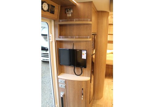 Autocaravana Integral DETHLEFFS Esprit I 7150-2 DBM modelo 2019 de Ocasión