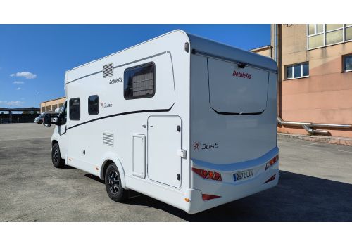 Autocaravana Perfilada DETHLEFFS JUST T6812 de Ocasión