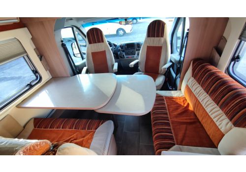 Autocaravana Perfilada BURSTNER Ixeo Time IT 726 de Ocasión