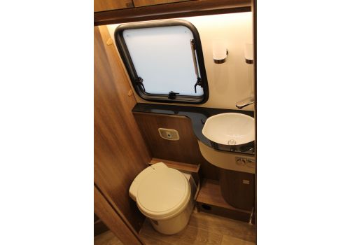Autocaravana Integral DETHLEFFS Esprit I 7150-2 EB modelo 2019 de Ocasión
