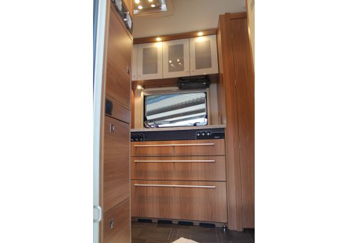 Autocaravana Capuchina DETHLEFFS Esprit Comfort A 6820-2 modelo 2016 de Ocasión