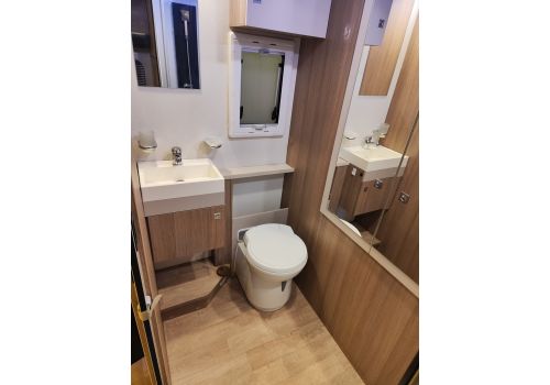 Autocaravana Perfilada CHALLENGER Genesis 290 de Ocasión