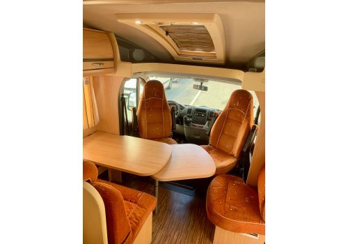 Autocaravana Perfilada BURSTNER Solano T 725 de Ocasión