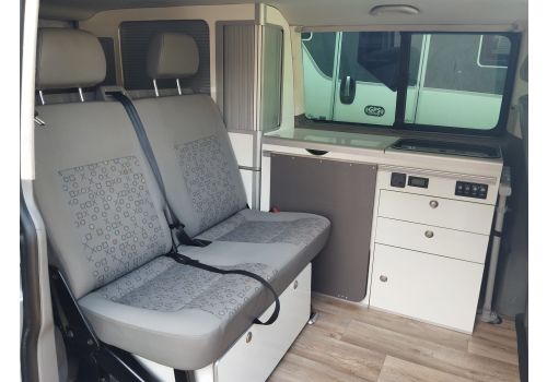 Furgoneta Cámper VOLKSWAGEN Multivan de Ocasión