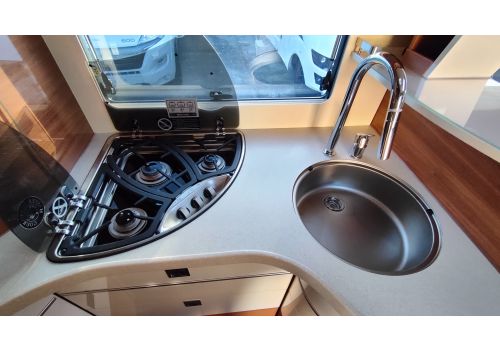 Autocaravana Integral CARTHAGO Chic C-line 6.2 XL QB de Ocasión