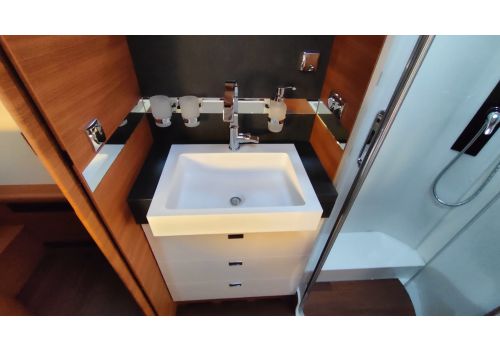 Autocaravana Integral CARTHAGO Chic C-line 6.2 XL QB de Ocasión