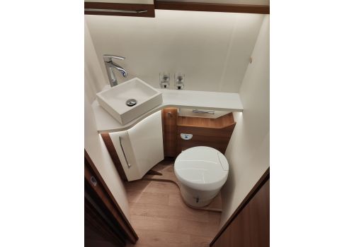 Autocaravana Integral RAPIDO 8086 DF de Ocasión