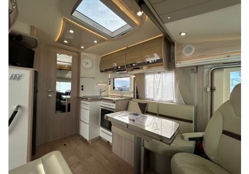 Autocaravana Integral RAPIDO 8096 DF de Ocasión