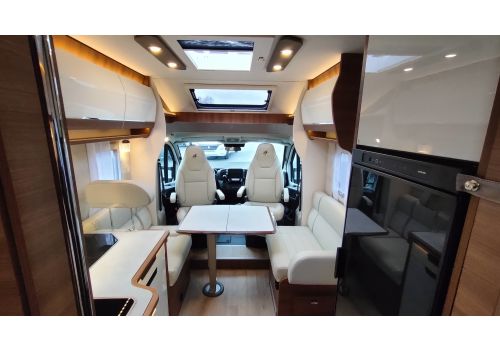 Autocaravana Perfilada RAPIDO 656F de Ocasión