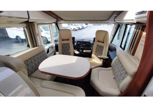 Autocaravana Integral CARTHAGO chic c-line 5.0 L Superior de Ocasión